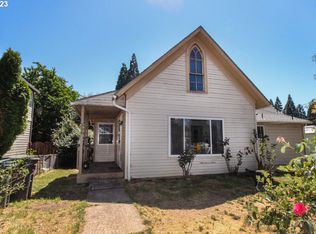 208 SE Maple St, Hillsboro, OR 97123