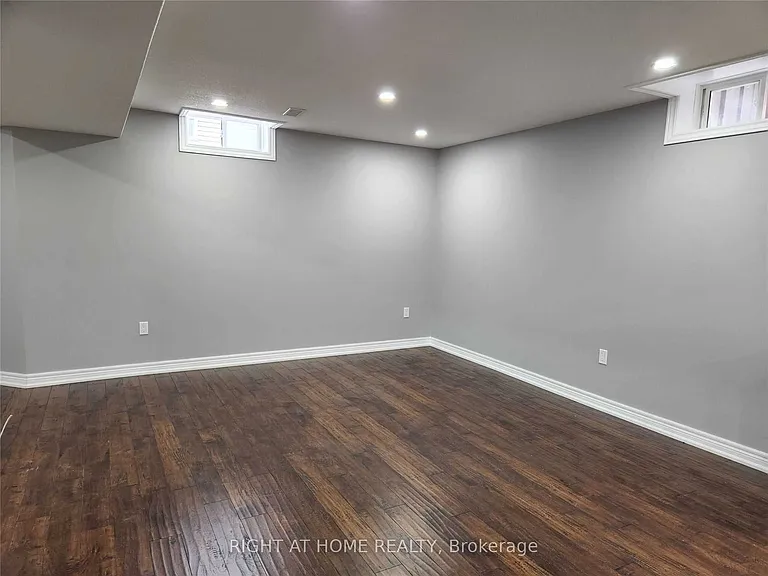 46 Aishford Rd #BASEMENT — Photo 5