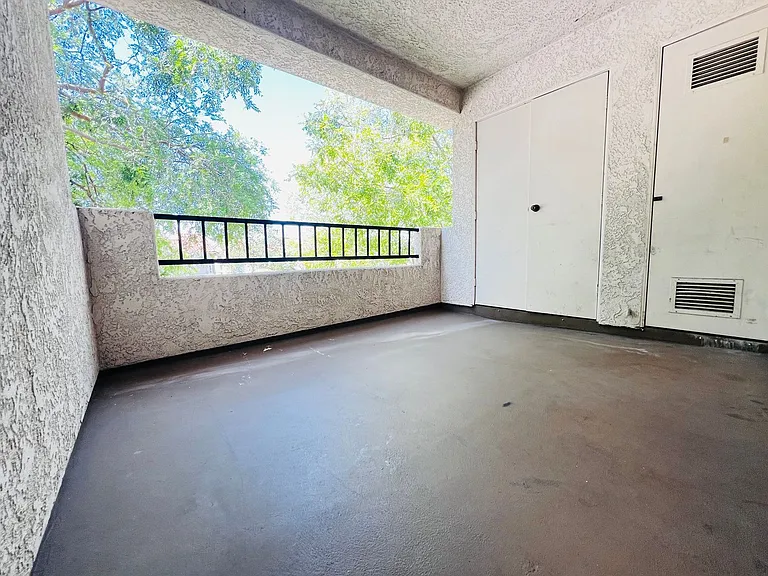 10766 Dabney Dr #30 — Photo 12