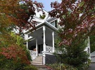 49 E Clinton Ave, Tenafly, NJ 07670