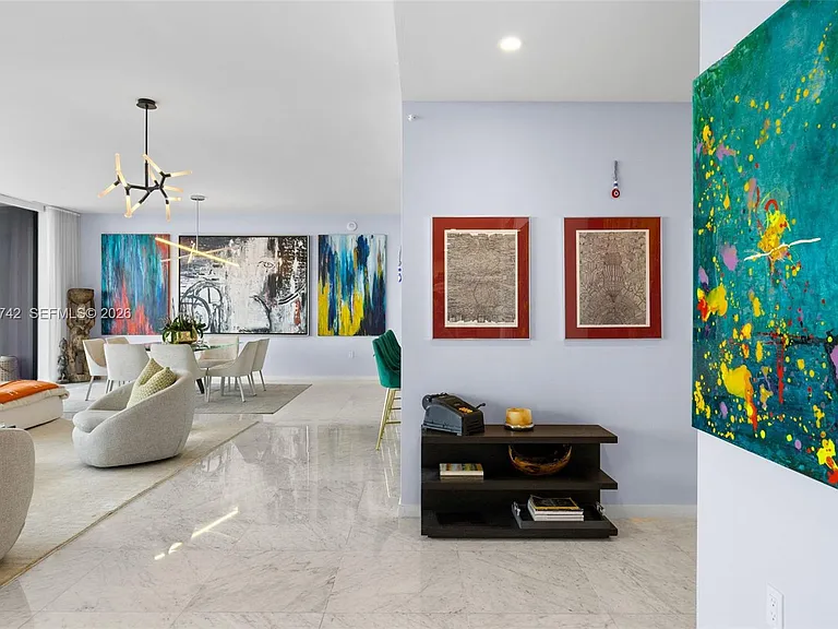1000 Brickell Plz #Penthouse 5304 — Photo 9