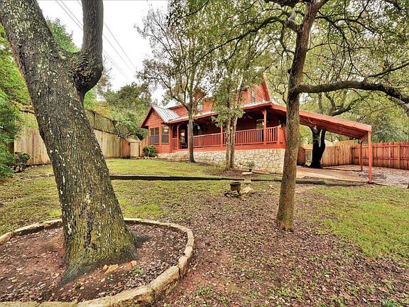 3rd image of 8203 Yaupon Dr