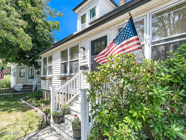119 Atlantic Ave — Photo 1