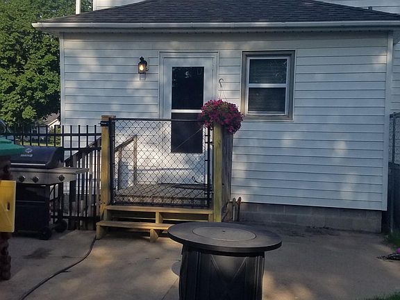 2nd image of 811 N Washington Ave