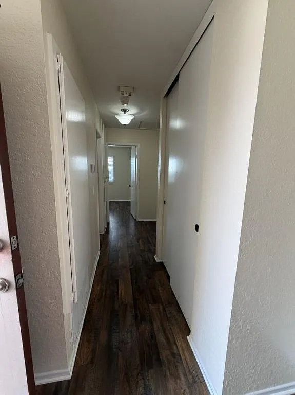 11304 Ganesta Rd — Photo 3