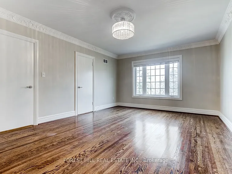 109 Mona Dr — Photo 13