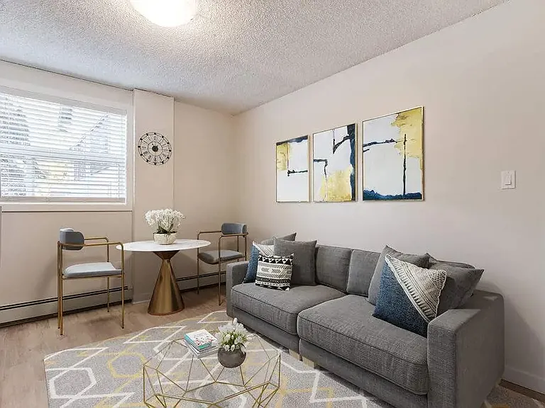 1008 14th Ave SW #201 — Photo 25