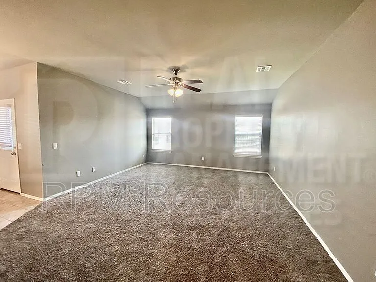 2932 Cider Mill Ln — Photo 18
