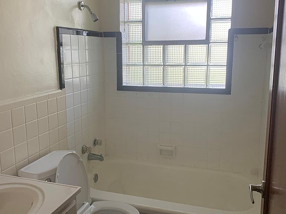 5th image of 8652 Elmore Ct