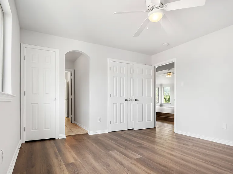 135 Springtree St — Photo 18