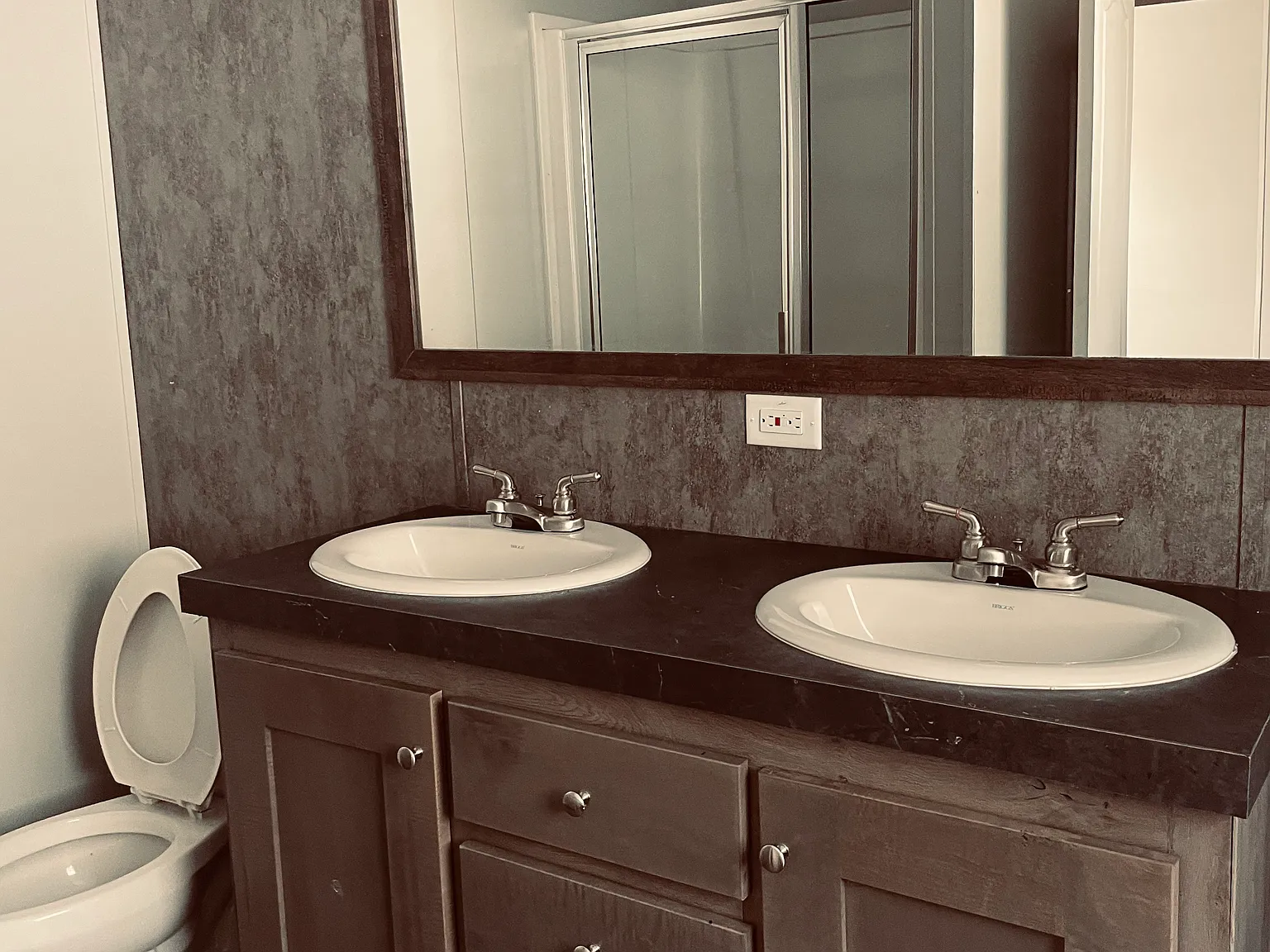 3 bed, 1216 sqft, $1,400 — Photo 4