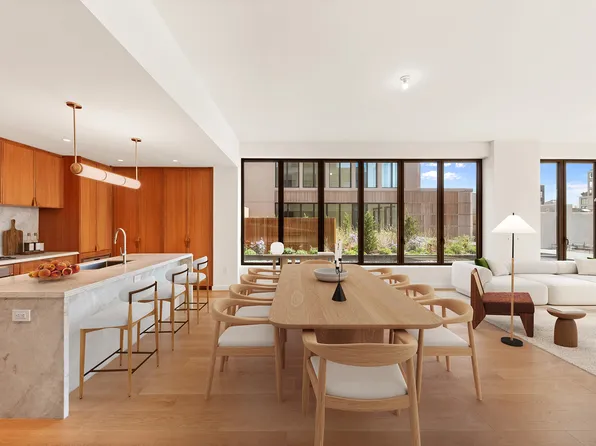 323 Bergen Street image 7 of 27