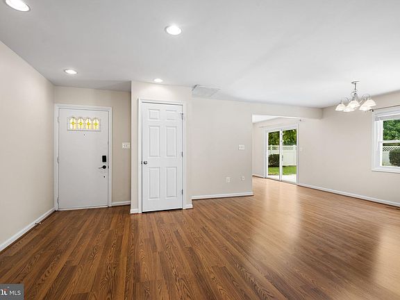 5th image of 12327 Flamingo Ln