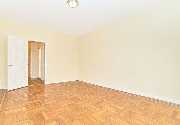 2nd image of 615 W 183rd St APT 4D