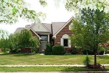 2nd image of 45475 Muirfield Dr