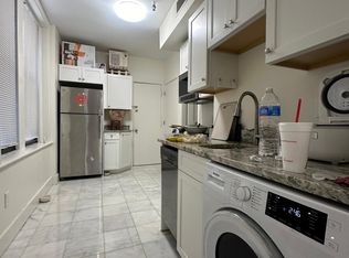 907 Boylston St #21R, Boston, MA 02115