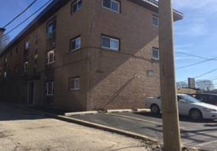 2nd image of 427 S Euclid Ave APT F