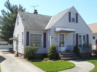 8205 Dorothy Ave, Parma, OH 44129