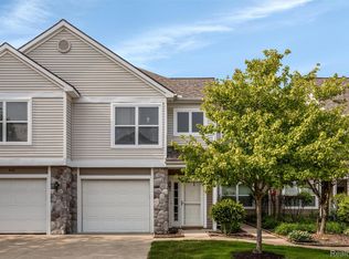 612 Riverstone Ln #75, Chelsea, MI