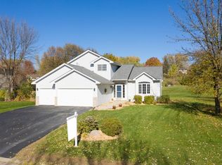 1704 Par Ln, Buffalo, MN 55313