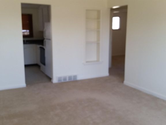 2nd image of 1477 W Nevada Pl