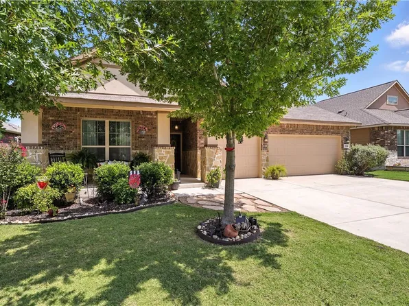 3590 High Cloud Dr, New Braunfels, TX 78130