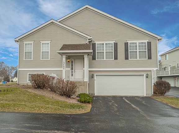 3rd image of 1648 Fieldstone Dr N
