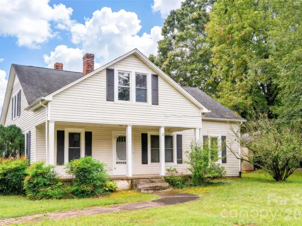 1173 Piedmont Rd, Morganton, NC 28655