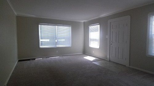 3rd image of 316 W 8th St