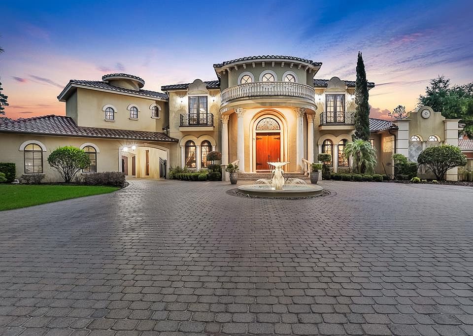 1st image of 2404 ALAQUA DRIVE