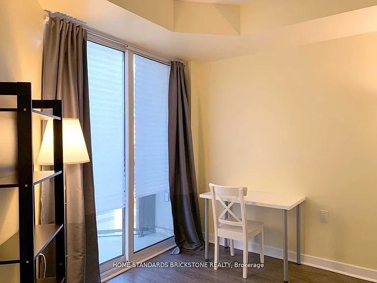 85 Bloor St E #908 — Photo 9