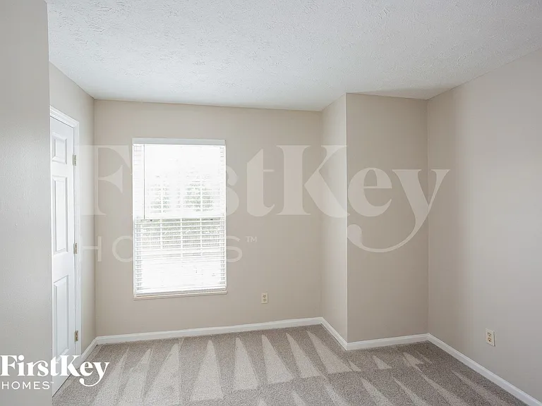 9466 Fairview Pkwy — Photo 10
