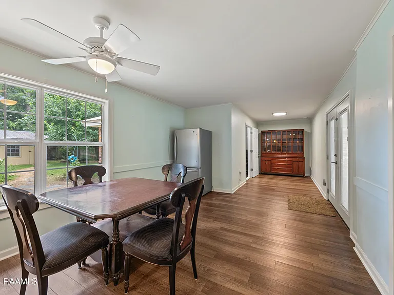 140 Orangewood Dr — Photo 11