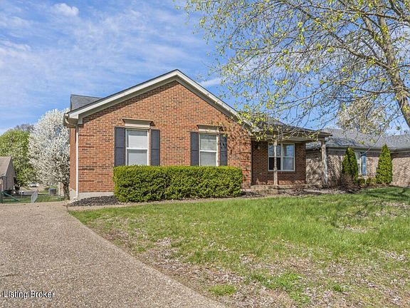 2nd image of 3116 Pine Trace Ct