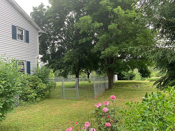 4th image of 46 Martin Rd