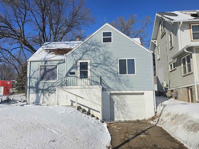 4236 Ames Ave, Omaha, NE, 68111