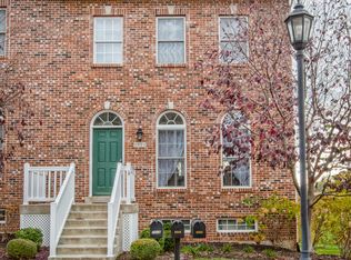 2522 S Larksong Dr, Grover, MO 63040