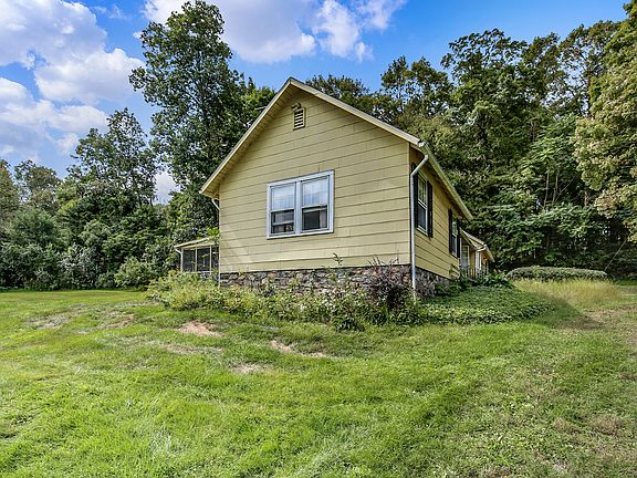 168 Pinesbridge Road