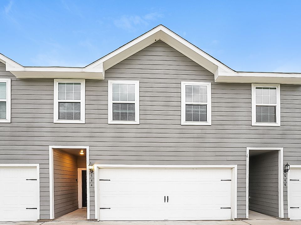 1st image of 544 Solomon Ln