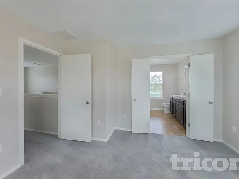 15102 Verela Dr — Photo 6
