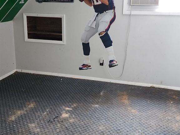 12th image of this home