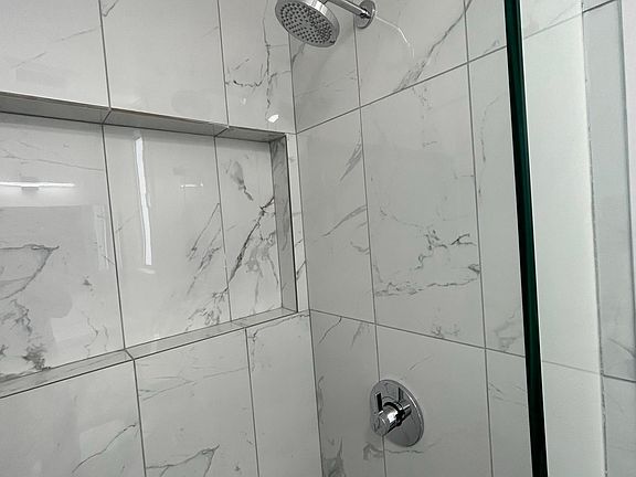 5th image of 1280 Fulton St APT 9