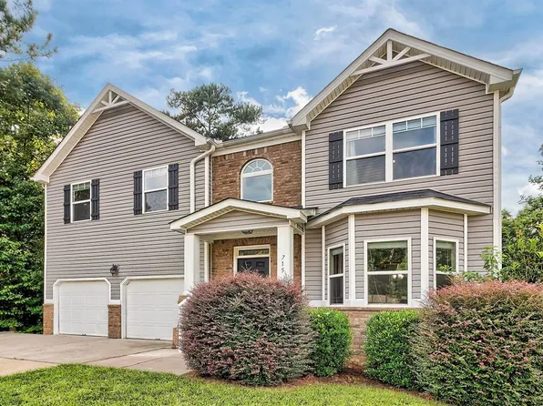 715 Soldier Gray Ln, Chapin, SC 29036