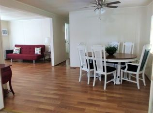 10587 1st St NE, Saint Petersburg, FL 33716