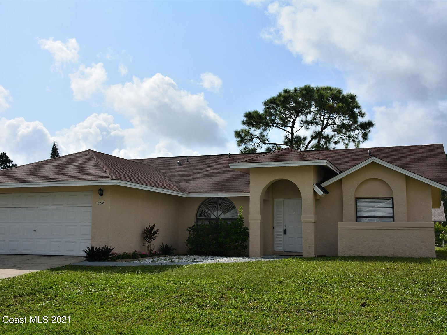1762 Eatonia St NW, Palm Bay, FL 32907 Zillow