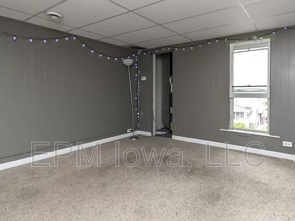 5th image of 2415 Olive St APT B