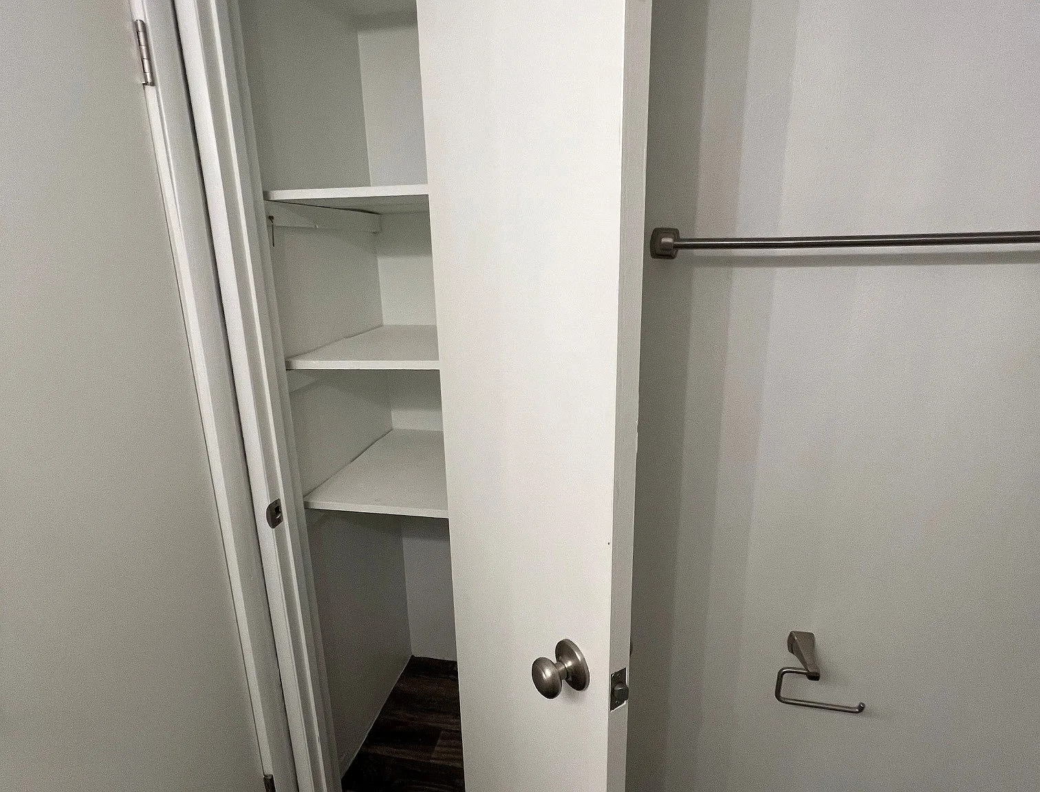 3 bed, 850 sqft, $1,350 — Photo 2
