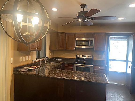 2nd image of 7180 Pebble Park Dr