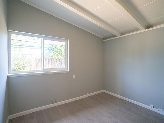 4th image of 10730 Johnson Ave