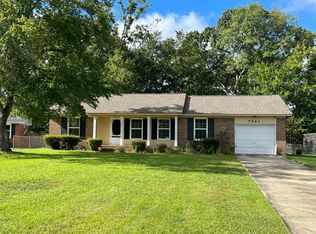5961 Chinas Ct, Fayetteville, NC 28314